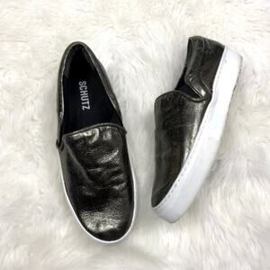 Schutz 35 7 Womens Gray Silver Metallic Foil Slip-on Sneakers